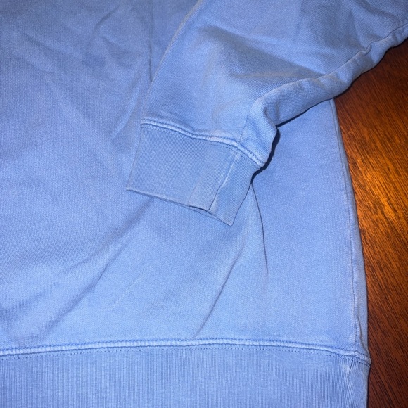 Summer Fridays Sweater Shirt - Size Medium - Picture 3 of 4